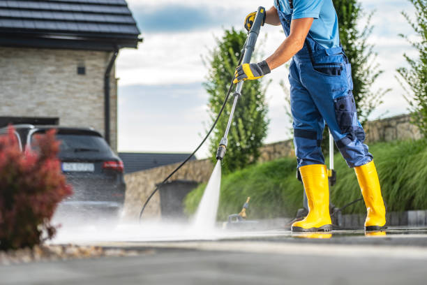 Best Driveway Pressure Washing  in Lake Brownwood, TX